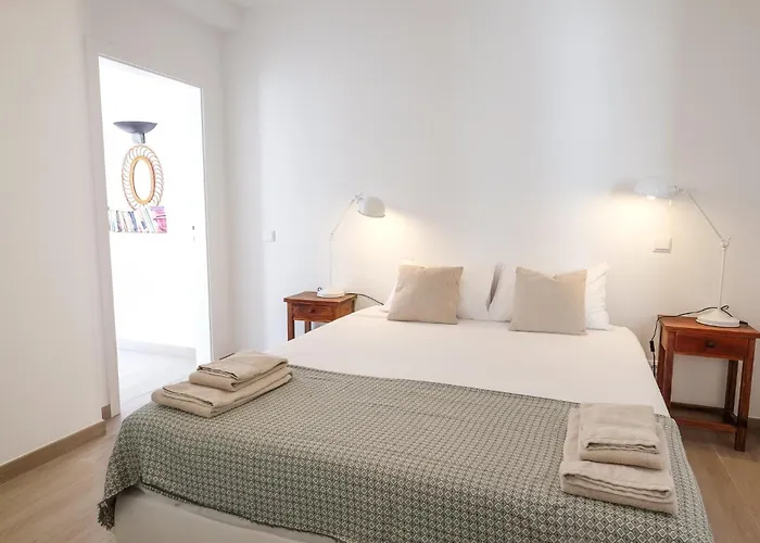 Casa Flores - بيت للعطل *